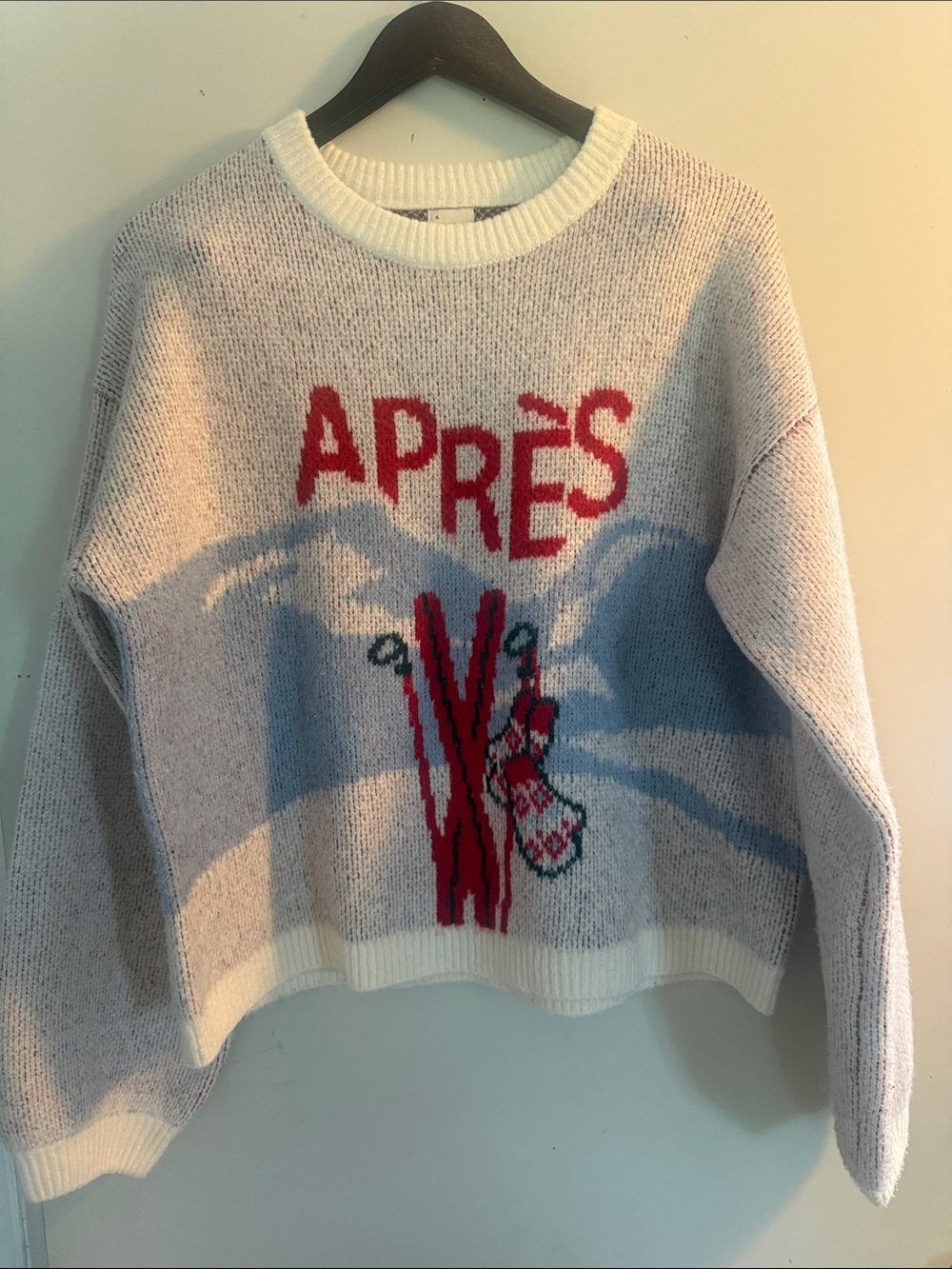 A new day Women’s Cream Red Crewneck Après Ski Graphic Sweater Sz XL EUC